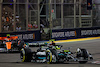 GP SINGAPORE, Lewis Hamilton (GBR) Mercedes AMG F1 W14.
17.09.2023. Formula 1 World Championship, Rd 16, Singapore Grand Prix, Marina Bay Street Circuit, Singapore, Gara Day.
- www.xpbimages.com, EMail: requests@xpbimages.com © Copyright: Batchelor / XPB Images