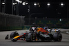 GP SINGAPORE, Max Verstappen (NLD) Red Bull Racing RB19.
17.09.2023. Formula 1 World Championship, Rd 16, Singapore Grand Prix, Marina Bay Street Circuit, Singapore, Gara Day.
- www.xpbimages.com, EMail: requests@xpbimages.com © Copyright: Bearne / XPB Images