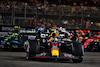 GP SINGAPORE, Sergio Perez (MEX) Red Bull Racing RB19.
17.09.2023. Formula 1 World Championship, Rd 16, Singapore Grand Prix, Marina Bay Street Circuit, Singapore, Gara Day.
- www.xpbimages.com, EMail: requests@xpbimages.com © Copyright: Charniaux / XPB Images