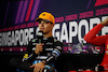 GP SINGAPORE, Lando Norris (GBR) McLareni in the post race FIA Press Conference.
17.09.2023. Formula 1 World Championship, Rd 16, Singapore Grand Prix, Marina Bay Street Circuit, Singapore, Gara Day.
- www.xpbimages.com, EMail: requests@xpbimages.com © Copyright: XPB Images