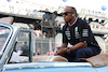 GP SINGAPORE, Lewis Hamilton (GBR) Mercedes AMG F1 on the drivers' parade.
17.09.2023. Formula 1 World Championship, Rd 16, Singapore Grand Prix, Marina Bay Street Circuit, Singapore, Gara Day.
 - www.xpbimages.com, EMail: requests@xpbimages.com © Copyright: Rew / XPB Images