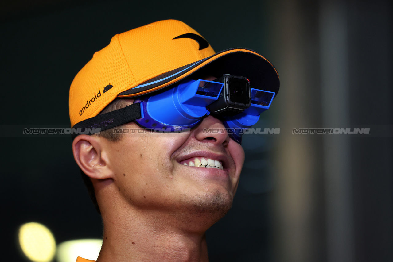 GP SINGAPORE, Lando Norris (GBR) McLaren.

14.09.2023. Formula 1 World Championship, Rd 16, Singapore Grand Prix, Marina Bay Street Circuit, Singapore, Preparation Day.

 - www.xpbimages.com, EMail: requests@xpbimages.com © Copyright: Rew / XPB Images