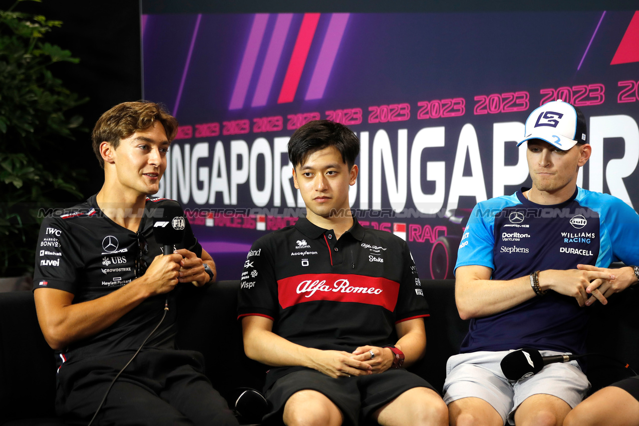 GP SINGAPORE, (L to R): George Russell (GBR) Mercedes AMG F1; Zhou Guanyu (CHN) Alfa Romeo F1 Team; e Logan Sargeant (USA) Williams Racing, in the FIA Press Conference.

14.09.2023. Formula 1 World Championship, Rd 16, Singapore Grand Prix, Marina Bay Street Circuit, Singapore, Preparation Day.

- www.xpbimages.com, EMail: requests@xpbimages.com © Copyright: XPB Images