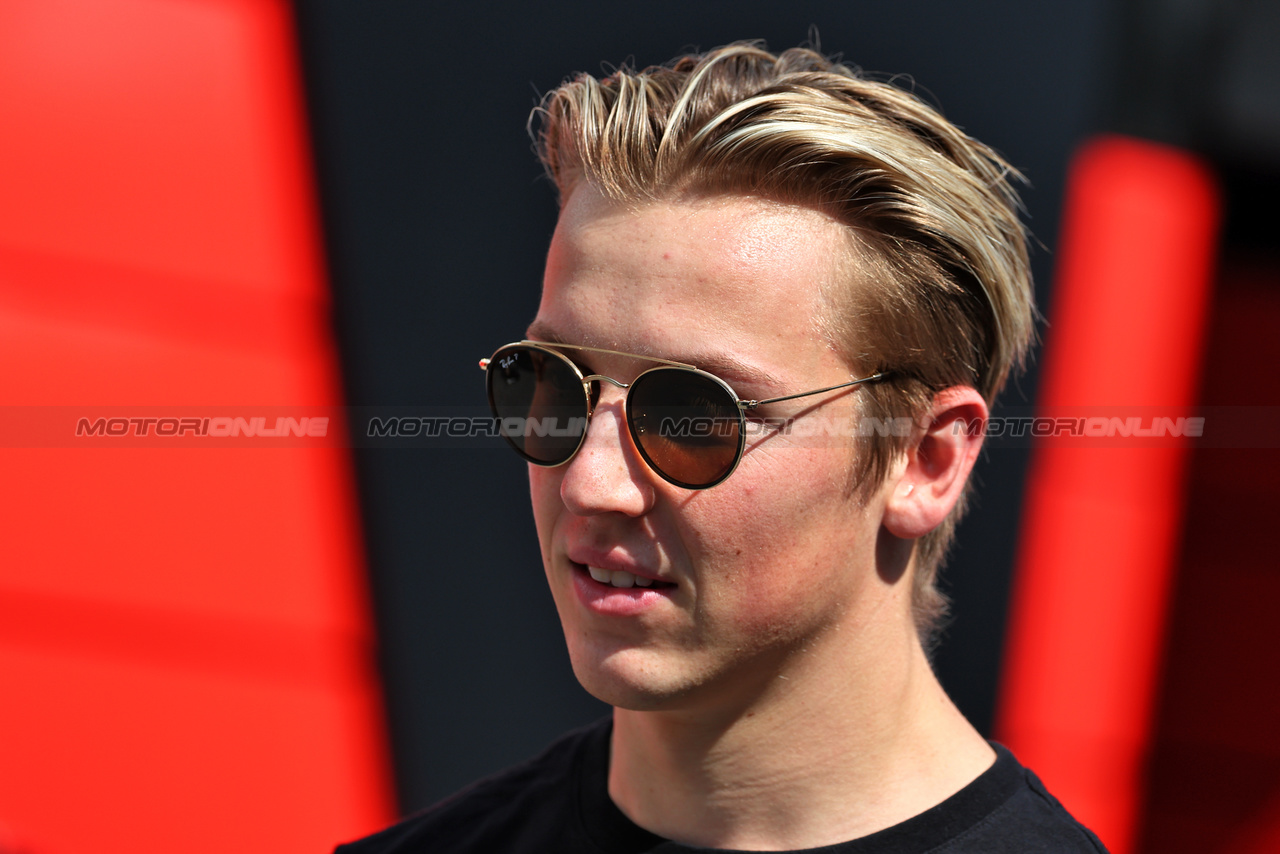 GP SINGAPORE, Liam Lawson (NZL) AlphaTauri.

14.09.2023. Formula 1 World Championship, Rd 16, Singapore Grand Prix, Marina Bay Street Circuit, Singapore, Preparation Day.

- www.xpbimages.com, EMail: requests@xpbimages.com © Copyright: Moy / XPB Images