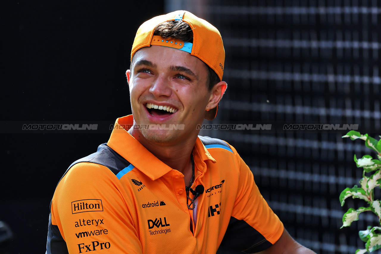 GP SINGAPORE, Lando Norris (GBR) McLaren.

14.09.2023. Formula 1 World Championship, Rd 16, Singapore Grand Prix, Marina Bay Street Circuit, Singapore, Preparation Day.

 - www.xpbimages.com, EMail: requests@xpbimages.com © Copyright: Rew / XPB Images