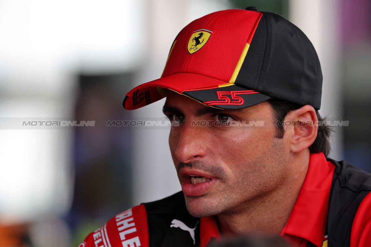 GP SINGAPORE, Carlos Sainz Jr (ESP) Ferrari.

14.09.2023. Formula 1 World Championship, Rd 16, Singapore Grand Prix, Marina Bay Street Circuit, Singapore, Preparation Day.

 - www.xpbimages.com, EMail: requests@xpbimages.com © Copyright: Rew / XPB Images