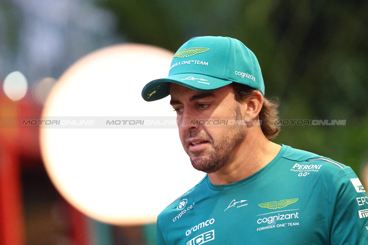 GP SINGAPORE, Fernando Alonso (ESP) Aston Martin F1 Team.

14.09.2023. Formula 1 World Championship, Rd 16, Singapore Grand Prix, Marina Bay Street Circuit, Singapore, Preparation Day.

- www.xpbimages.com, EMail: requests@xpbimages.com © Copyright: Batchelor / XPB Images