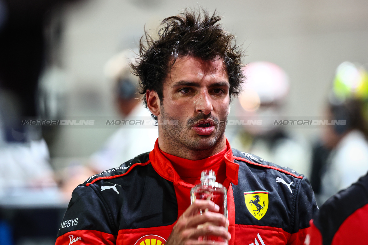 GP SINGAPORE, Carlos Sainz Jr (ESP), Ferrari 
16.09.2023. Formula 1 World Championship, Rd 16, Singapore Grand Prix, Marina Bay Street Circuit, Singapore, Qualifiche Day.
- www.xpbimages.com, EMail: requests@xpbimages.com © Copyright: Charniaux / XPB Images
