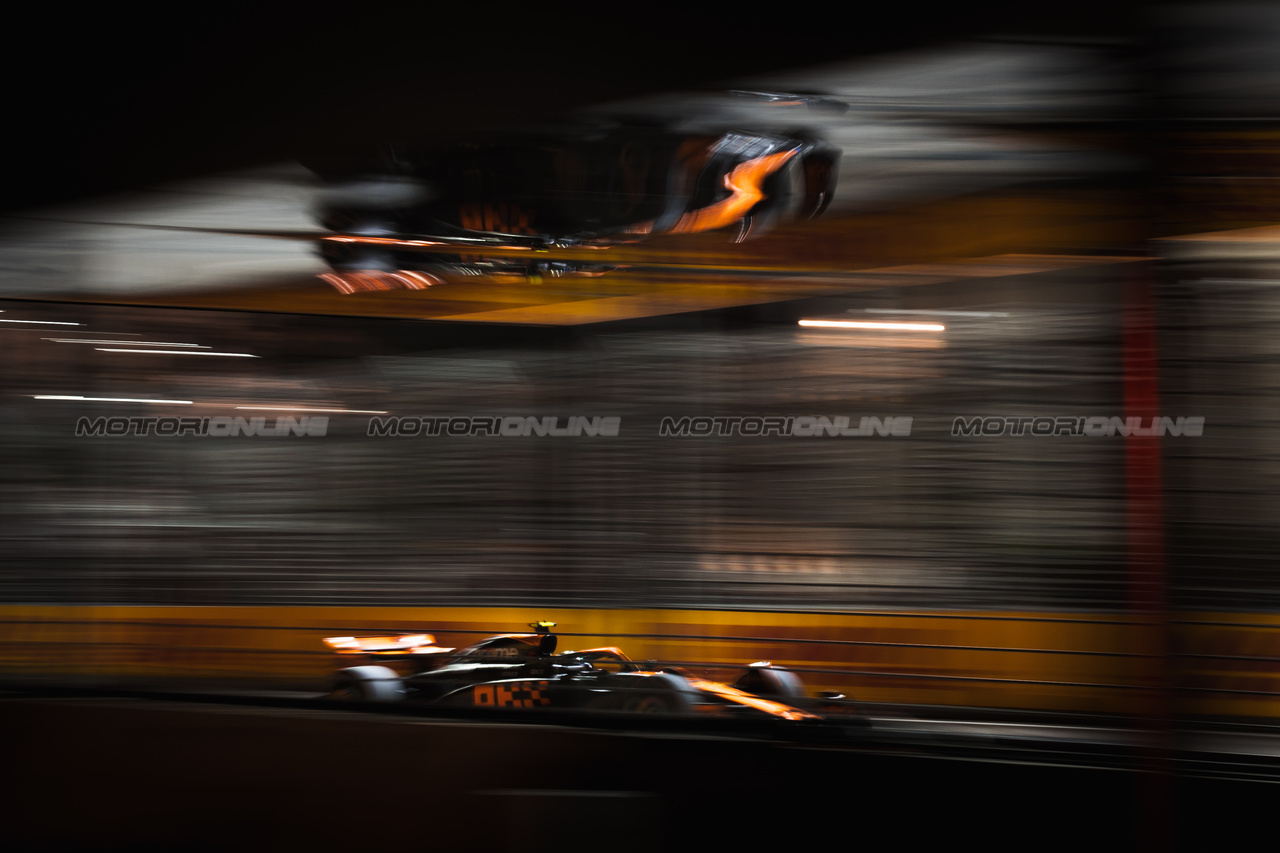 GP SINGAPORE, Lando Norris (GBR) McLaren MCL60.

16.09.2023. Formula 1 World Championship, Rd 16, Singapore Grand Prix, Marina Bay Street Circuit, Singapore, Qualifiche Day.

- www.xpbimages.com, EMail: requests@xpbimages.com © Copyright: Bearne / XPB Images