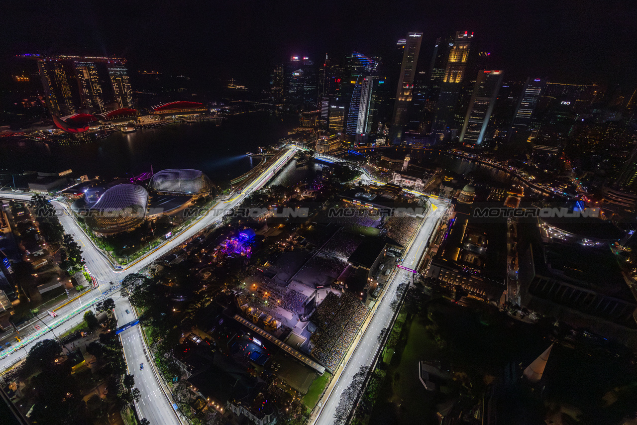GP SINGAPORE, Pierre Gasly (FRA) Alpine F1 Team A523.

16.09.2023. Formula 1 World Championship, Rd 16, Singapore Grand Prix, Marina Bay Street Circuit, Singapore, Qualifiche Day.

- www.xpbimages.com, EMail: requests@xpbimages.com © Copyright: Moy / XPB Images