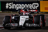 GP SINGAPORE, Liam Lawson (NZL) AlphaTauri AT04.
16.09.2023. Formula 1 World Championship, Rd 16, Singapore Grand Prix, Marina Bay Street Circuit, Singapore, Qualifiche Day.
 - www.xpbimages.com, EMail: requests@xpbimages.com © Copyright: Coates / XPB Images