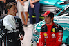 GP SINGAPORE, (L to R): Second placed George Russell (GBR) Mercedes AMG F1 with third placed Charles Leclerc (MON) Ferrari in qualifying parc ferme.
16.09.2023. Formula 1 World Championship, Rd 16, Singapore Grand Prix, Marina Bay Street Circuit, Singapore, Qualifiche Day.
- www.xpbimages.com, EMail: requests@xpbimages.com © Copyright: Batchelor / XPB Images