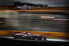 GP SINGAPORE, Zhou Guanyu (CHN) Alfa Romeo F1 Team C43.
16.09.2023. Formula 1 World Championship, Rd 16, Singapore Grand Prix, Marina Bay Street Circuit, Singapore, Qualifiche Day.
- www.xpbimages.com, EMail: requests@xpbimages.com © Copyright: Bearne / XPB Images