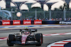 GP SINGAPORE, Zhou Guanyu (CHN) Alfa Romeo F1 Team C43.
16.09.2023. Formula 1 World Championship, Rd 16, Singapore Grand Prix, Marina Bay Street Circuit, Singapore, Qualifiche Day.
- www.xpbimages.com, EMail: requests@xpbimages.com © Copyright: Batchelor / XPB Images