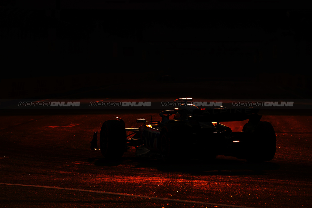 GP SINGAPORE, Pierre Gasly (FRA) Alpine F1 Team A523.

15.09.2023. Formula 1 World Championship, Rd 16, Singapore Grand Prix, Marina Bay Street Circuit, Singapore, Practice Day.

- www.xpbimages.com, EMail: requests@xpbimages.com © Copyright: Charniaux / XPB Images