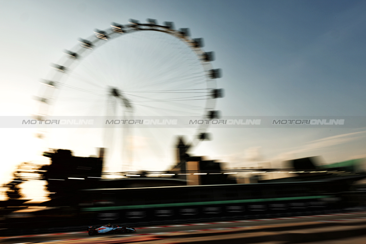 GP SINGAPORE, Logan Sargeant (USA) Williams Racing FW45.

15.09.2023. Formula 1 World Championship, Rd 16, Singapore Grand Prix, Marina Bay Street Circuit, Singapore, Practice Day.

- www.xpbimages.com, EMail: requests@xpbimages.com © Copyright: Moy / XPB Images