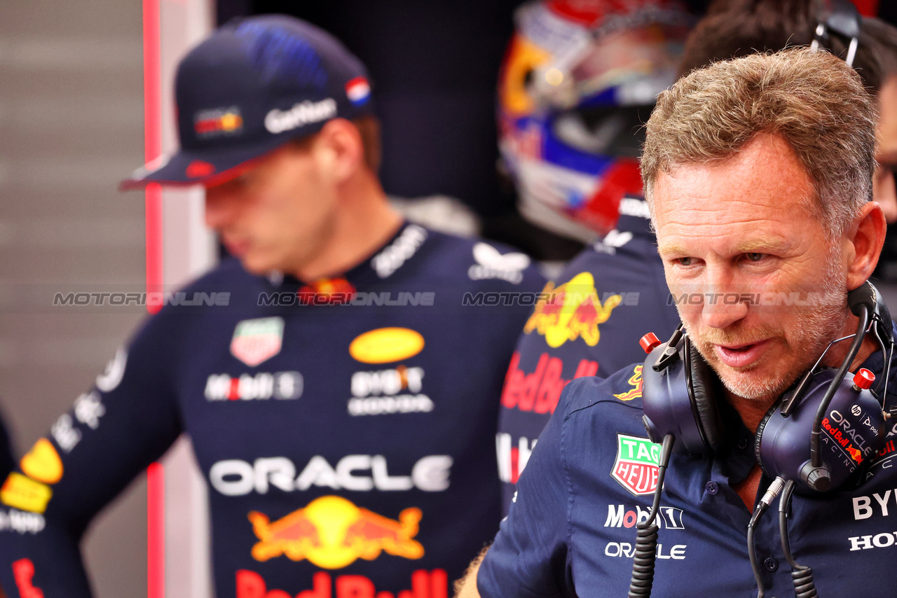 GP SINGAPORE, Christian Horner (GBR) Red Bull Racing Team Principal.

15.09.2023. Formula 1 World Championship, Rd 16, Singapore Grand Prix, Marina Bay Street Circuit, Singapore, Practice Day.

- www.xpbimages.com, EMail: requests@xpbimages.com © Copyright: Batchelor / XPB Images