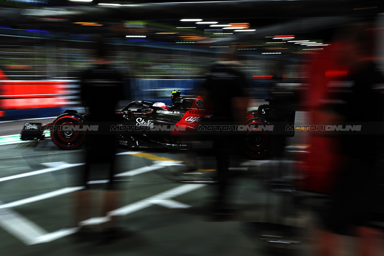 GP SINGAPORE, Zhou Guanyu (CHN) Alfa Romeo F1 Team C43 leaves the pits.

15.09.2023. Formula 1 World Championship, Rd 16, Singapore Grand Prix, Marina Bay Street Circuit, Singapore, Practice Day.

- www.xpbimages.com, EMail: requests@xpbimages.com © Copyright: Batchelor / XPB Images