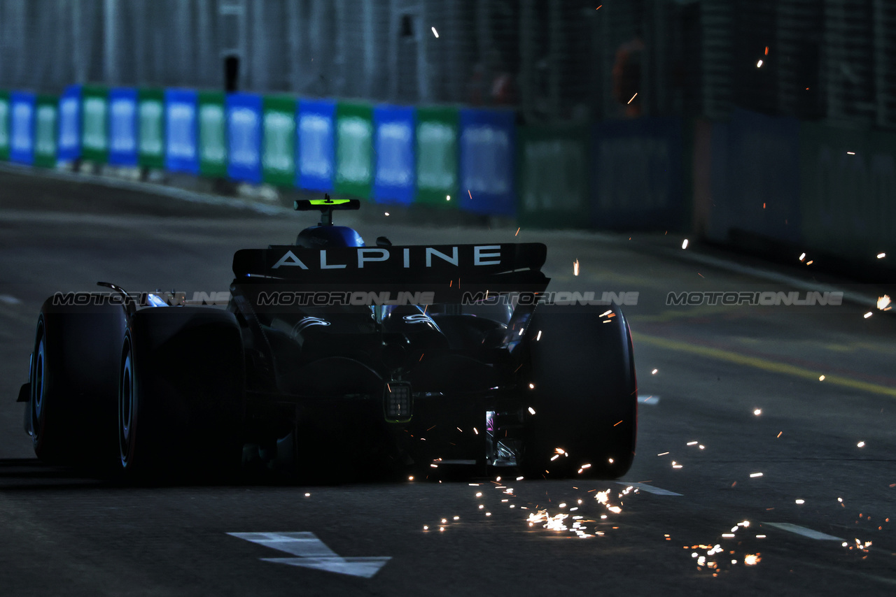 GP SINGAPORE, Pierre Gasly (FRA) Alpine F1 Team A523.

15.09.2023. Formula 1 World Championship, Rd 16, Singapore Grand Prix, Marina Bay Street Circuit, Singapore, Practice Day.

 - www.xpbimages.com, EMail: requests@xpbimages.com © Copyright: Coates / XPB Images