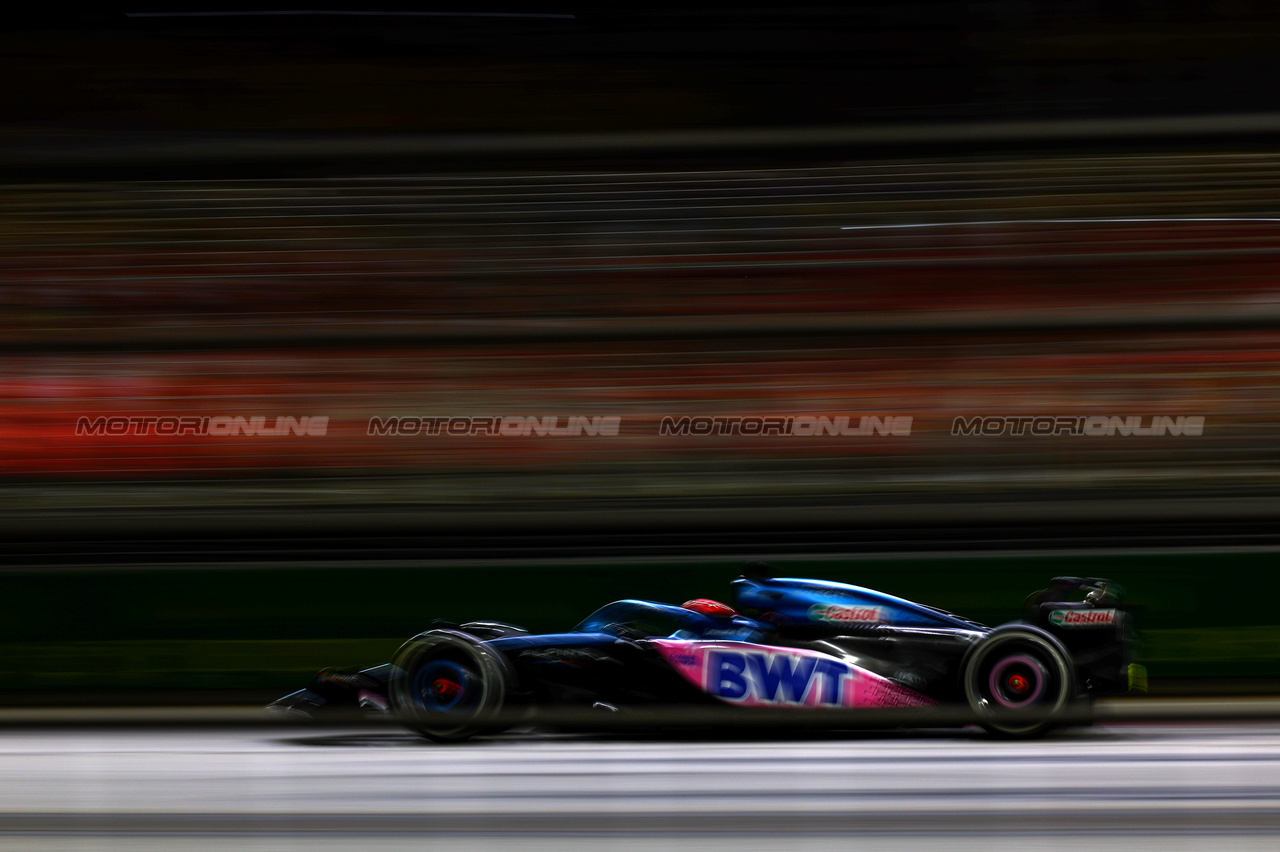 GP SINGAPORE, Esteban Ocon (FRA), Alpine F1 Team 
15.09.2023. Formula 1 World Championship, Rd 16, Singapore Grand Prix, Marina Bay Street Circuit, Singapore, Practice Day.
- www.xpbimages.com, EMail: requests@xpbimages.com © Copyright: Charniaux / XPB Images