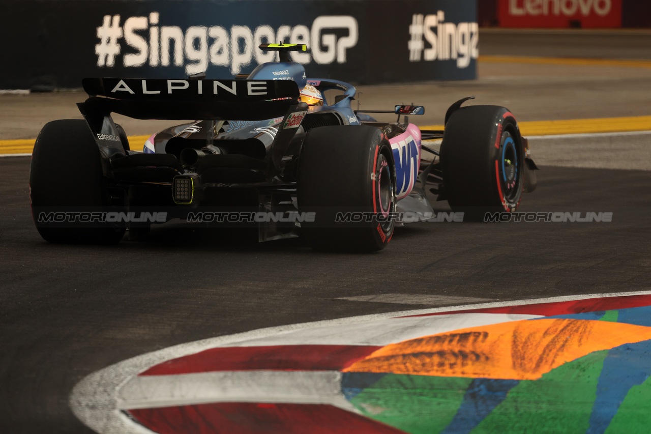 GP SINGAPORE, Pierre Gasly (FRA) Alpine F1 Team A523.

15.09.2023. Formula 1 World Championship, Rd 16, Singapore Grand Prix, Marina Bay Street Circuit, Singapore, Practice Day.

- www.xpbimages.com, EMail: requests@xpbimages.com © Copyright: Bearne / XPB Images