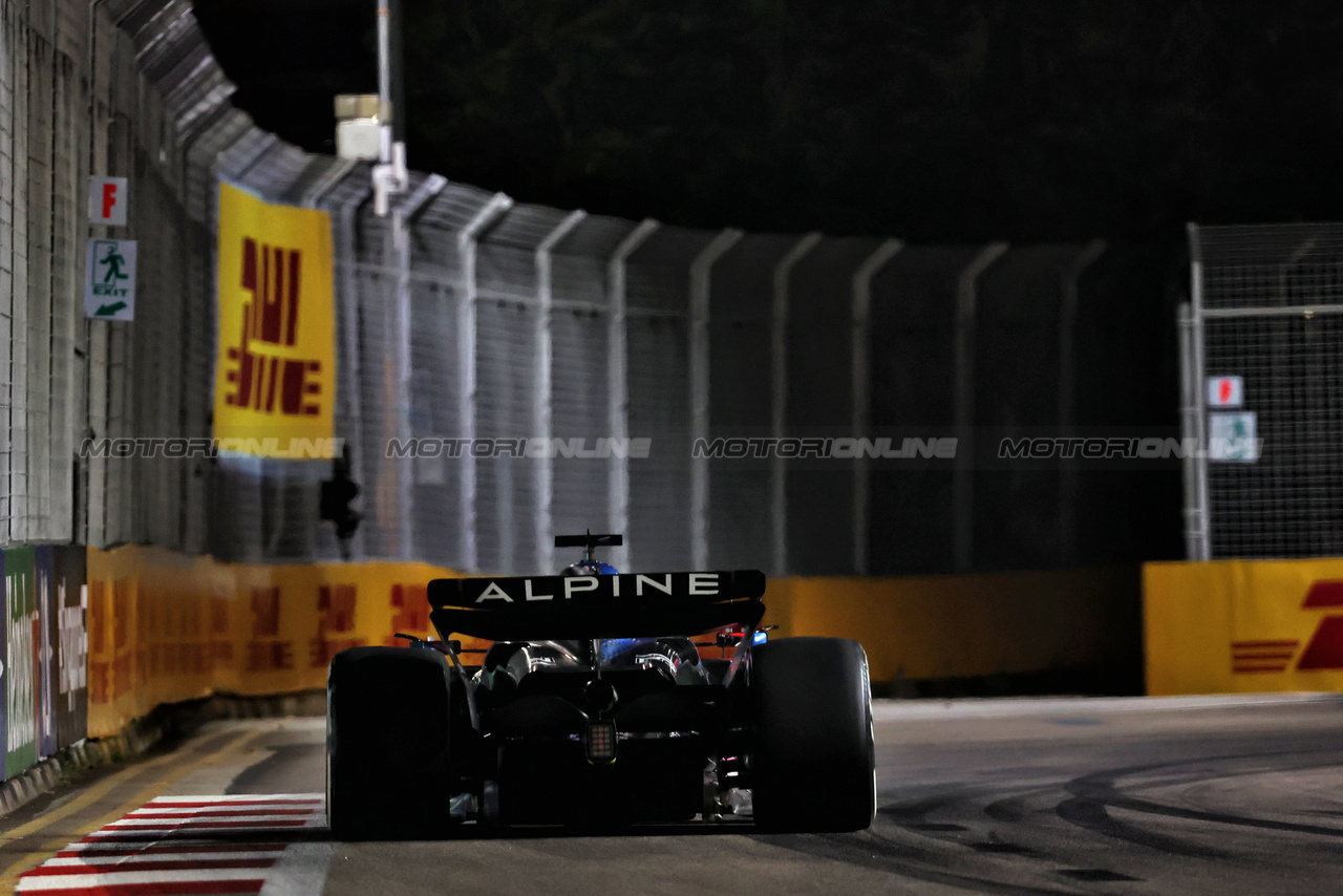 GP SINGAPORE, Esteban Ocon (FRA) Alpine F1 Team A523.

15.09.2023. Formula 1 World Championship, Rd 16, Singapore Grand Prix, Marina Bay Street Circuit, Singapore, Practice Day.

- www.xpbimages.com, EMail: requests@xpbimages.com © Copyright: Bearne / XPB Images