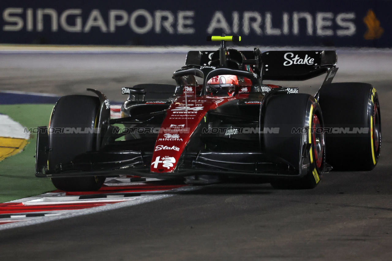 GP SINGAPORE, Zhou Guanyu (CHN) Alfa Romeo F1 Team C43.

15.09.2023. Formula 1 World Championship, Rd 16, Singapore Grand Prix, Marina Bay Street Circuit, Singapore, Practice Day.

- www.xpbimages.com, EMail: requests@xpbimages.com © Copyright: Batchelor / XPB Images