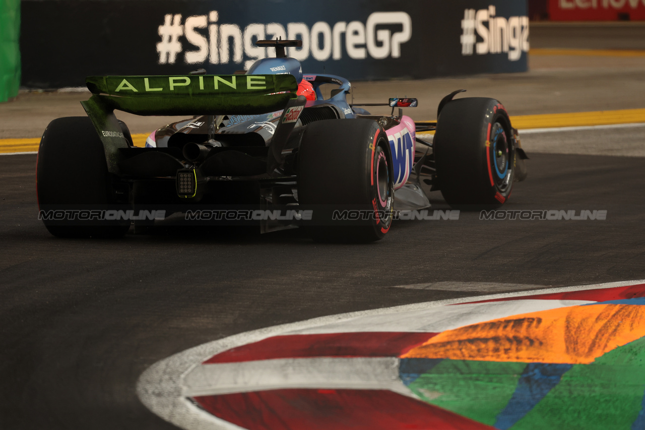 GP SINGAPORE, Esteban Ocon (FRA) Alpine F1 Team A523.

15.09.2023. Formula 1 World Championship, Rd 16, Singapore Grand Prix, Marina Bay Street Circuit, Singapore, Practice Day.

- www.xpbimages.com, EMail: requests@xpbimages.com © Copyright: Bearne / XPB Images