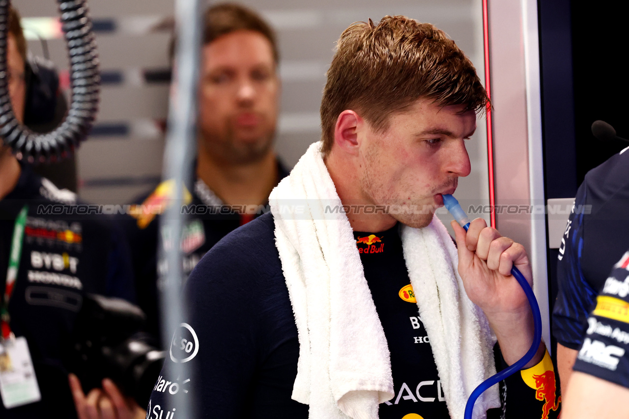 GP SINGAPORE, Max Verstappen (NLD) Red Bull Racing.

15.09.2023. Formula 1 World Championship, Rd 16, Singapore Grand Prix, Marina Bay Street Circuit, Singapore, Practice Day.

- www.xpbimages.com, EMail: requests@xpbimages.com © Copyright: Batchelor / XPB Images