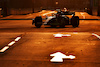 GP SINGAPORE, Zhou Guanyu (CHN) Alfa Romeo F1 Team C43.
15.09.2023. Formula 1 World Championship, Rd 16, Singapore Grand Prix, Marina Bay Street Circuit, Singapore, Practice Day.
- www.xpbimages.com, EMail: requests@xpbimages.com © Copyright: Bearne / XPB Images