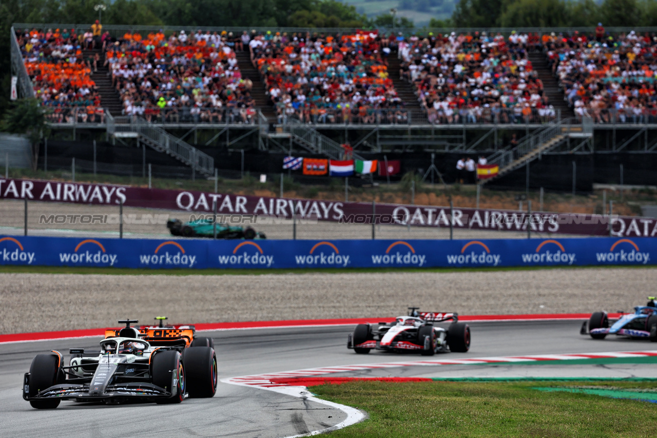 GP SPAGNA, Oscar Piastri (AUS) McLaren MCL60.

04.06.2023. Formula 1 World Championship, Rd 8, Spanish Grand Prix, Barcelona, Spain, Gara Day.

- www.xpbimages.com, EMail: requests@xpbimages.com ¬© Copyright: Batchelor / XPB Images