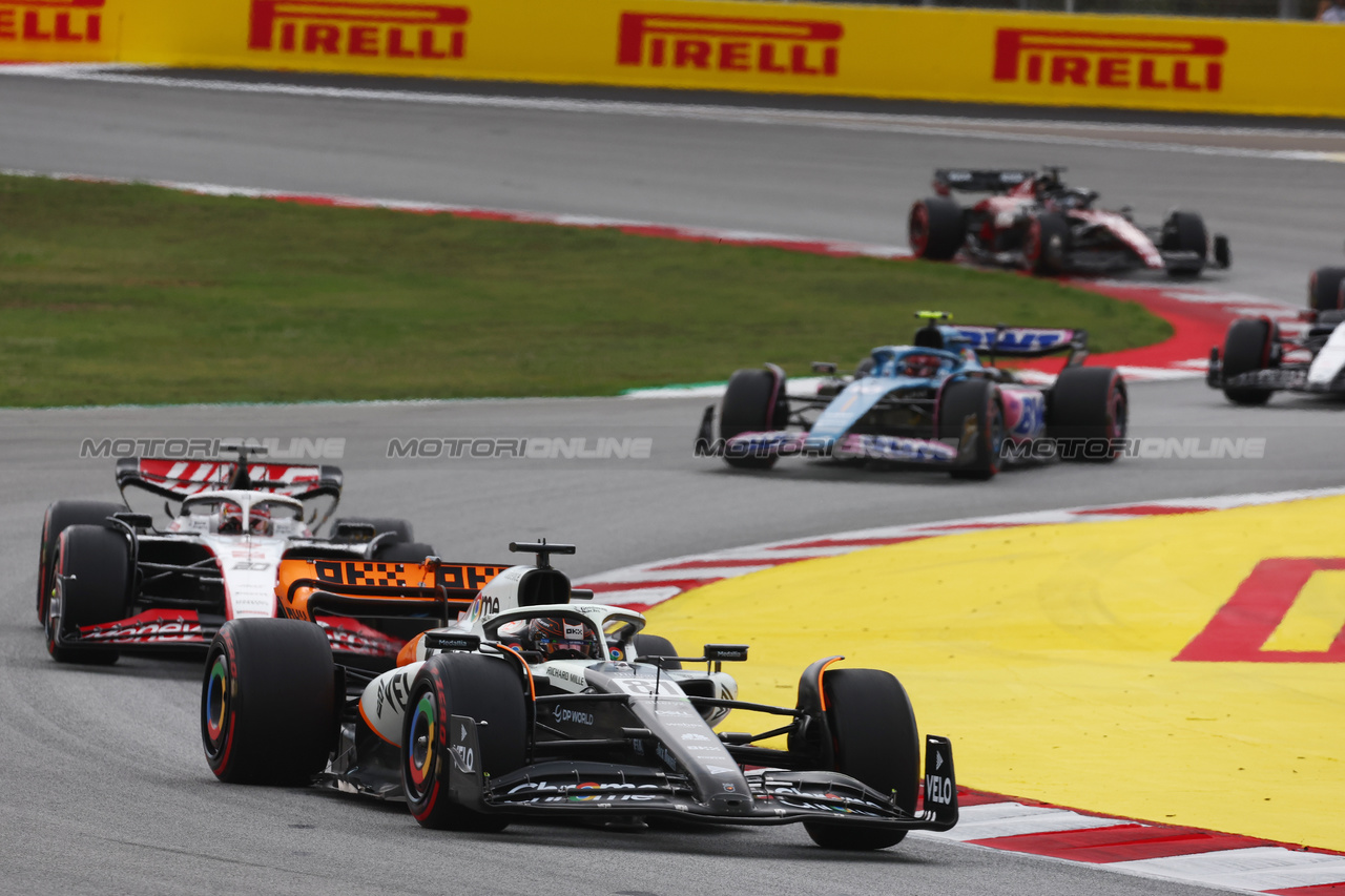 GP SPAGNA, Oscar Piastri (AUS) McLaren MCL60.

04.06.2023. Formula 1 World Championship, Rd 8, Spanish Grand Prix, Barcelona, Spain, Gara Day.

 - www.xpbimages.com, EMail: requests@xpbimages.com ¬© Copyright: Coates / XPB Images