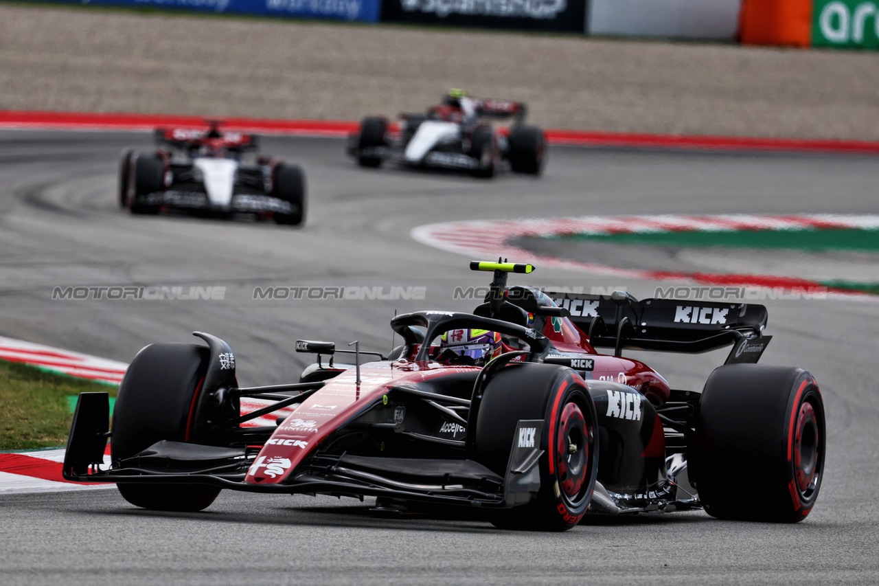 GP SPAGNA, Zhou Guanyu (CHN) Alfa Romeo F1 Team C43.

04.06.2023. Formula 1 World Championship, Rd 8, Spanish Grand Prix, Barcelona, Spain, Gara Day.

- www.xpbimages.com, EMail: requests@xpbimages.com ¬© Copyright: Batchelor / XPB Images