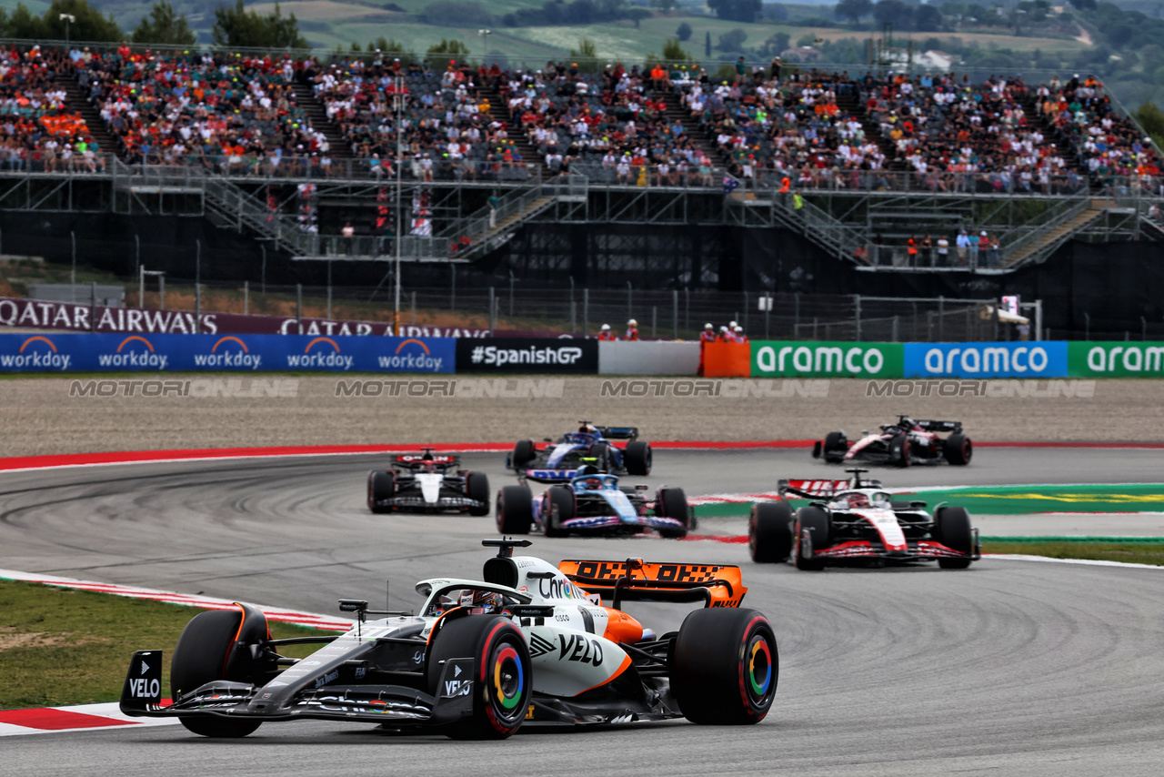 GP SPAGNA, Oscar Piastri (AUS) McLaren MCL60.

04.06.2023. Formula 1 World Championship, Rd 8, Spanish Grand Prix, Barcelona, Spain, Gara Day.

- www.xpbimages.com, EMail: requests@xpbimages.com ¬© Copyright: Batchelor / XPB Images