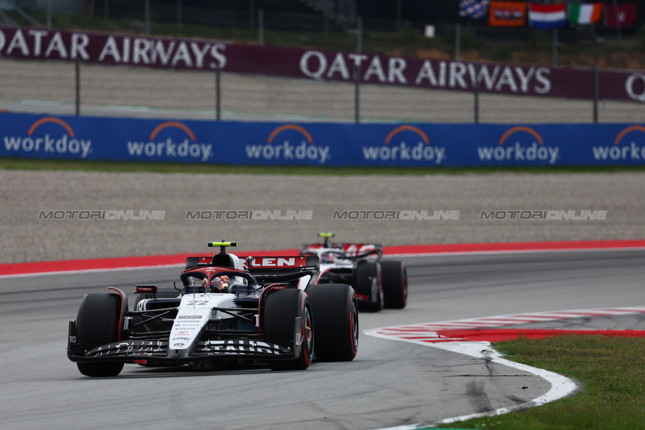 GP SPAGNA, Yuki Tsunoda (JPN) AlphaTauri AT04.

04.06.2023. Formula 1 World Championship, Rd 8, Spanish Grand Prix, Barcelona, Spain, Gara Day.

- www.xpbimages.com, EMail: requests@xpbimages.com ¬© Copyright: Batchelor / XPB Images