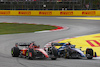 GP SPAGNA, Charles Leclerc (MON) Ferrari SF-23 e Logan Sargeant (USA) Williams Racing FW45 battle for position.
04.06.2023. Formula 1 World Championship, Rd 8, Spanish Grand Prix, Barcelona, Spain, Gara Day.
 - www.xpbimages.com, EMail: requests@xpbimages.com ¬© Copyright: Coates / XPB Images