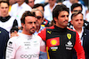 GP SPAGNA, (L to R): Fernando Alonso (ESP) Aston Martin F1 Team e Carlos Sainz Jr (ESP) Ferrari as the grid observes the national anthem.
04.06.2023. Formula 1 World Championship, Rd 8, Spanish Grand Prix, Barcelona, Spain, Gara Day.
 - www.xpbimages.com, EMail: requests@xpbimages.com ¬© Copyright: Coates / XPB Images
