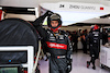 GP SPAGNA, Alfa Romeo F1 Team mechanic.
04.06.2023. Formula 1 World Championship, Rd 8, Spanish Grand Prix, Barcelona, Spain, Gara Day.
- www.xpbimages.com, EMail: requests@xpbimages.com ¬© Copyright: Bearne / XPB Images