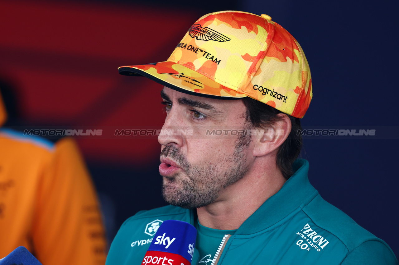 GP SPAGNA, Fernando Alonso (ESP) Aston Martin F1 Team with the media.

01.06.2023. Formula 1 World Championship, Rd 8, Spanish Grand Prix, Barcelona, Spain, Preparation Day.

- www.xpbimages.com, EMail: requests@xpbimages.com ¬© Copyright: Batchelor / XPB Images