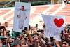 GP SPAGNA, Fernando Alonso (ESP) Aston Martin F1 Team fans e banners.
01.06.2023. Formula 1 World Championship, Rd 8, Spanish Grand Prix, Barcelona, Spain, Preparation Day.
 - www.xpbimages.com, EMail: requests@xpbimages.com ¬© Copyright: Coates / XPB Images