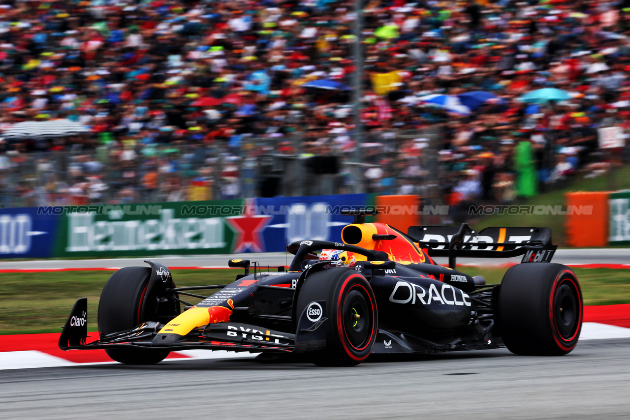 GP SPAGNA, Max Verstappen (NLD) Red Bull Racing RB19.

03.06.2023. Formula 1 World Championship, Rd 8, Spanish Grand Prix, Barcelona, Spain, Qualifiche Day.

 - www.xpbimages.com, EMail: requests@xpbimages.com ¬© Copyright: Coates / XPB Images