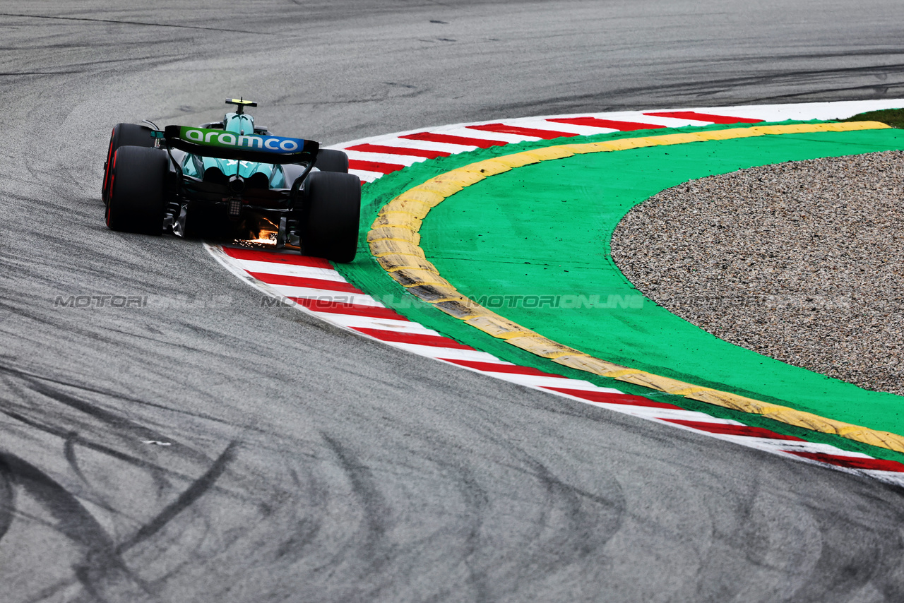 GP SPAGNA, Fernando Alonso (ESP) Aston Martin F1 Team AMR23.

03.06.2023. Formula 1 World Championship, Rd 8, Spanish Grand Prix, Barcelona, Spain, Qualifiche Day.

- www.xpbimages.com, EMail: requests@xpbimages.com ¬© Copyright: Charniaux / XPB Images