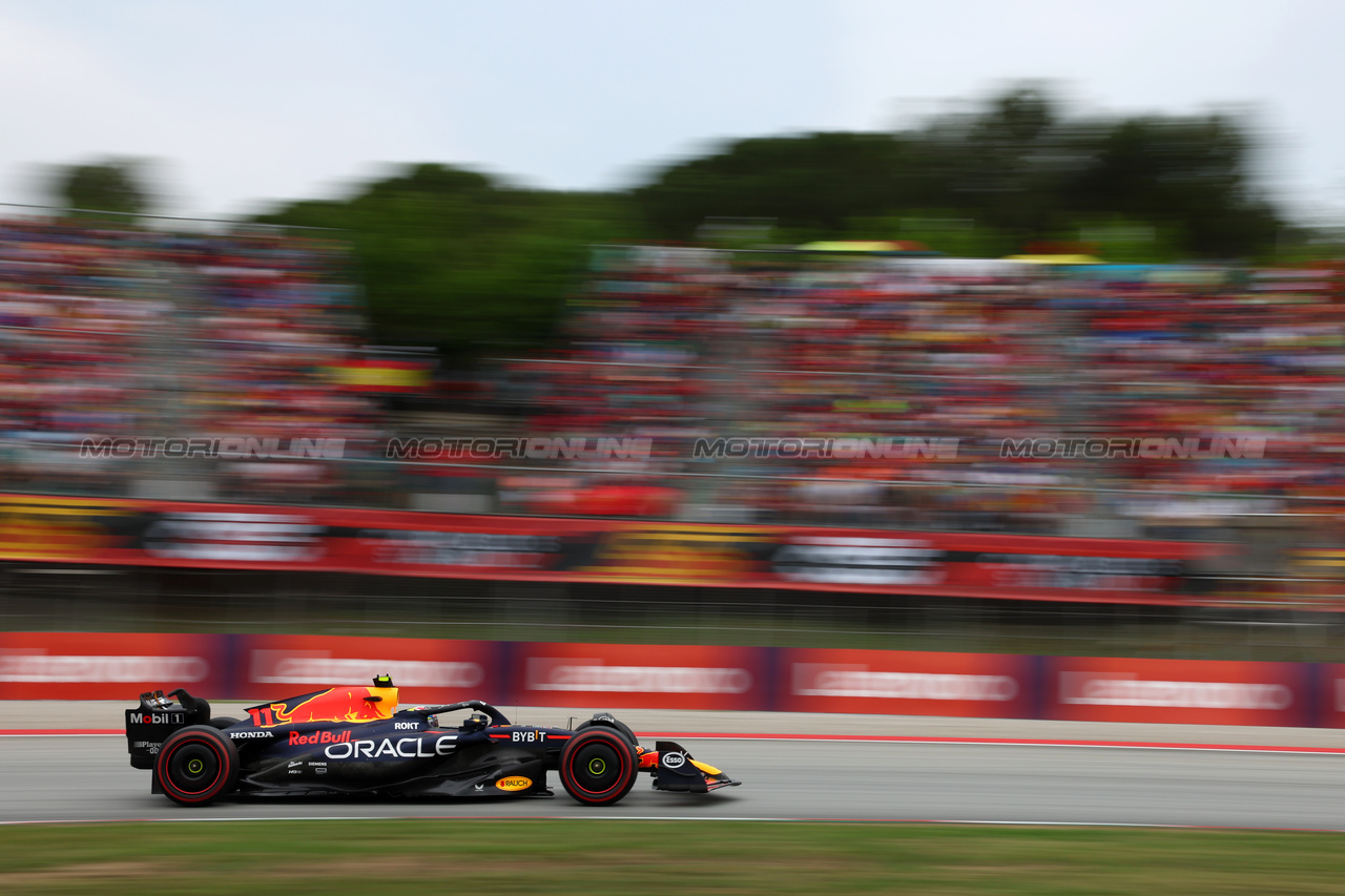 GP SPAGNA, Sergio Perez (MEX) Red Bull Racing RB19.

03.06.2023. Formula 1 World Championship, Rd 8, Spanish Grand Prix, Barcelona, Spain, Qualifiche Day.

- www.xpbimages.com, EMail: requests@xpbimages.com ¬© Copyright: Batchelor / XPB Images