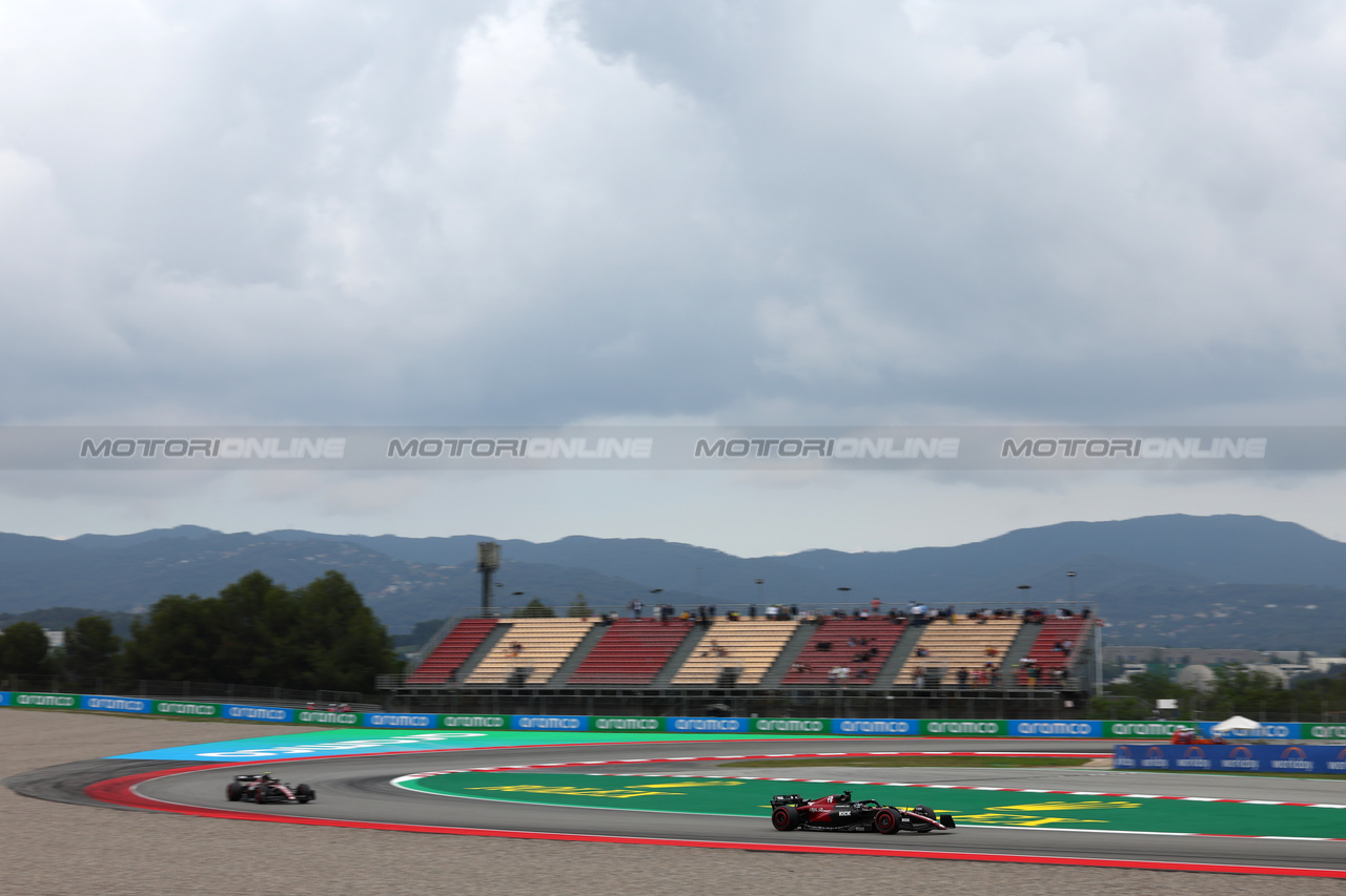 GP SPAGNA, Valtteri Bottas (FIN) Alfa Romeo F1 Team C43.

03.06.2023. Formula 1 World Championship, Rd 8, Spanish Grand Prix, Barcelona, Spain, Qualifiche Day.

- www.xpbimages.com, EMail: requests@xpbimages.com ¬© Copyright: Batchelor / XPB Images