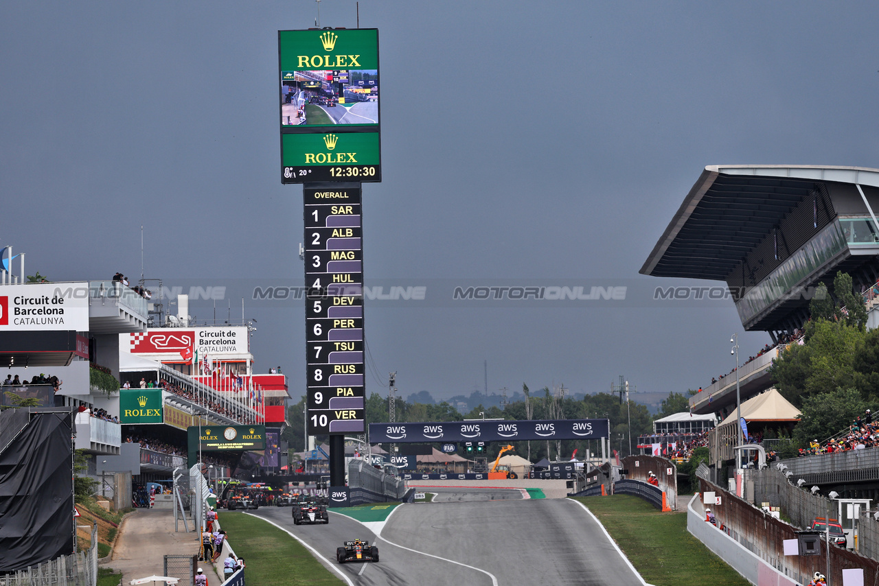 GP SPAGNA, Sergio Perez (MEX) Red Bull Racing RB19.

03.06.2023. Formula 1 World Championship, Rd 8, Spanish Grand Prix, Barcelona, Spain, Qualifiche Day.

- www.xpbimages.com, EMail: requests@xpbimages.com ¬© Copyright: Batchelor / XPB Images