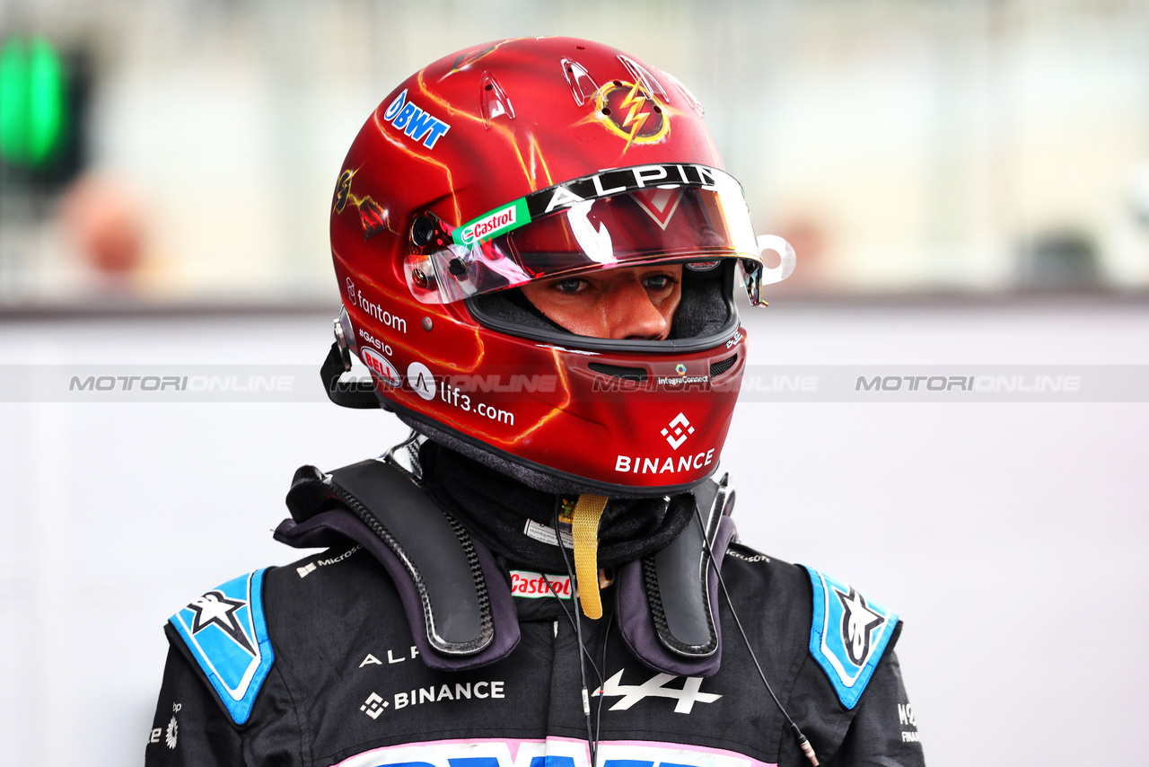 GP SPAGNA, Pierre Gasly (FRA) Alpine F1 Team in qualifying parc ferme.

03.06.2023. Formula 1 World Championship, Rd 8, Spanish Grand Prix, Barcelona, Spain, Qualifiche Day.

 - www.xpbimages.com, EMail: requests@xpbimages.com ¬© Copyright: Coates / XPB Images