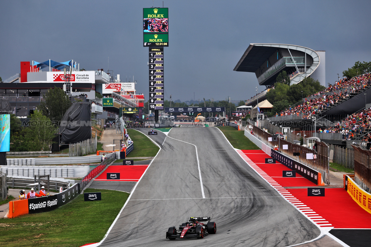 GP SPAGNA, Zhou Guanyu (CHN) Alfa Romeo F1 Team C43.

03.06.2023. Formula 1 World Championship, Rd 8, Spanish Grand Prix, Barcelona, Spain, Qualifiche Day.

- www.xpbimages.com, EMail: requests@xpbimages.com ¬© Copyright: Batchelor / XPB Images