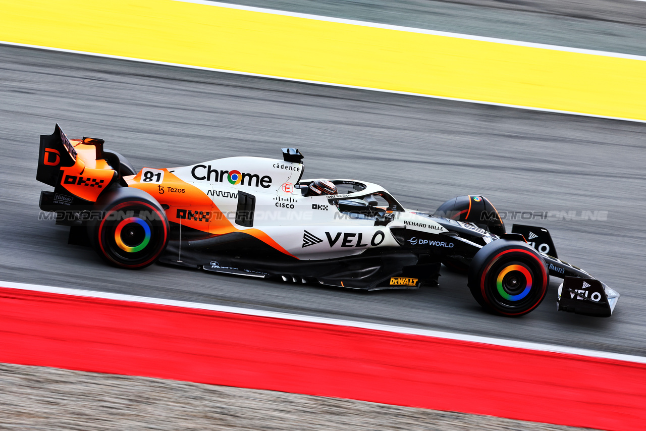 GP SPAGNA, Oscar Piastri (AUS) McLaren MCL60.

03.06.2023. Formula 1 World Championship, Rd 8, Spanish Grand Prix, Barcelona, Spain, Qualifiche Day.

- www.xpbimages.com, EMail: requests@xpbimages.com ¬© Copyright: Charniaux / XPB Images