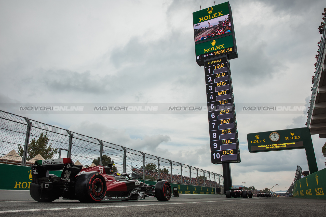 GP SPAGNA, Zhou Guanyu (CHN) Alfa Romeo F1 Team C43.

03.06.2023. Formula 1 World Championship, Rd 8, Spanish Grand Prix, Barcelona, Spain, Qualifiche Day.

- www.xpbimages.com, EMail: requests@xpbimages.com ¬© Copyright: Bearne / XPB Images