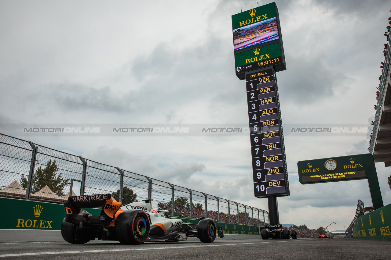 GP SPAGNA, Lando Norris (GBR) McLaren MCL60.

03.06.2023. Formula 1 World Championship, Rd 8, Spanish Grand Prix, Barcelona, Spain, Qualifiche Day.

- www.xpbimages.com, EMail: requests@xpbimages.com ¬© Copyright: Bearne / XPB Images